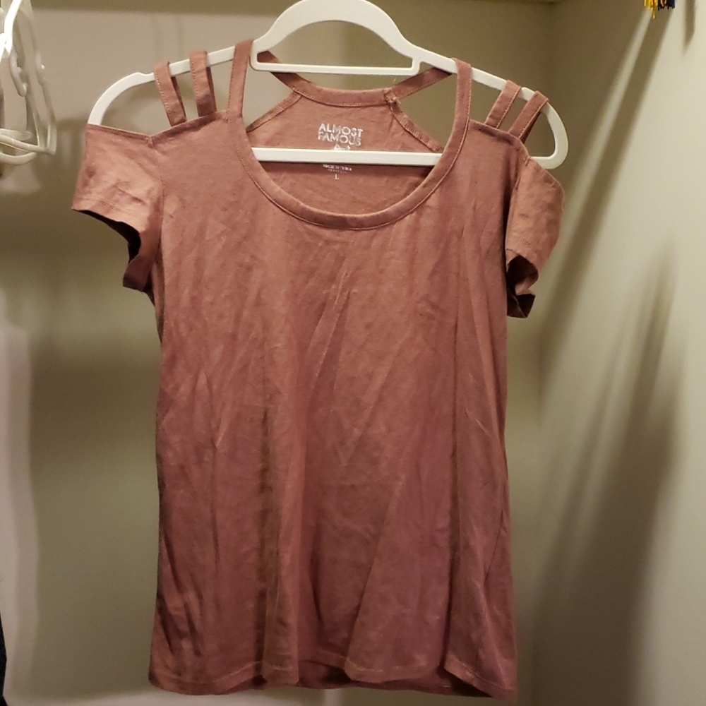 Almost Famous vented shoulder shirt